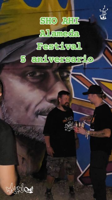 5° aniversario @alameda.festival , en esta ocasión toco plasmar al maestro
@shohai_real , disfrutando de todo el festival, sobre todo de su pedazo show, grandes
Espero que os guste y darle mucho amor!
Equipazo que le acompaña @ossianzgz
Y @elaitor_hdb , seguirles a estos genios!!
#nauni69 #shohai #alamedafestival