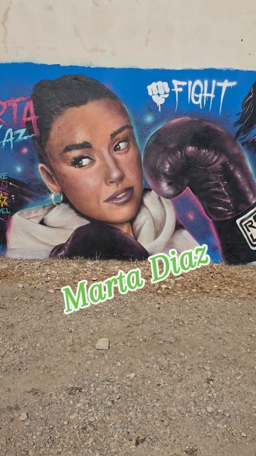 Campeona!!
Todo esfuerzo tiene su recompensa, grabde @martaa_diiaz !!
Enhorabuena
🧱calle baco 26 ( El Ejido)🧱
#laveladadelaño #ibai #martadiaz